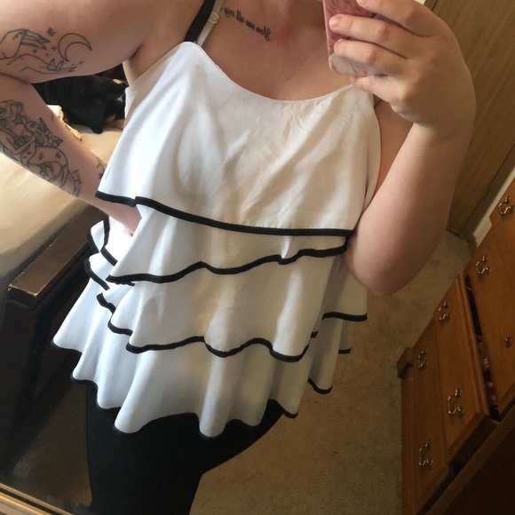 Torrid Ruffle Tank Top Size 1 - Picture 2 of 2